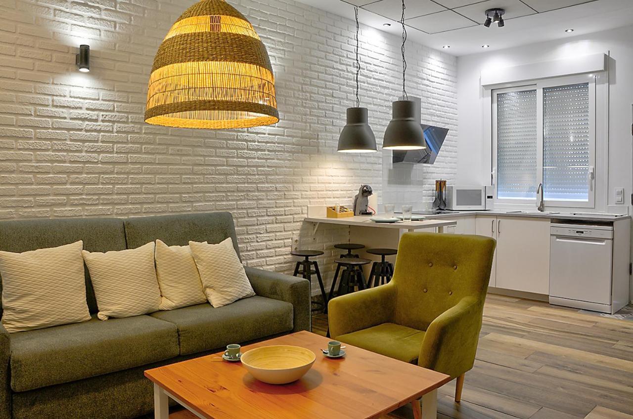 Apartsuite B&R Triana Arellano Siviglia Esterno foto